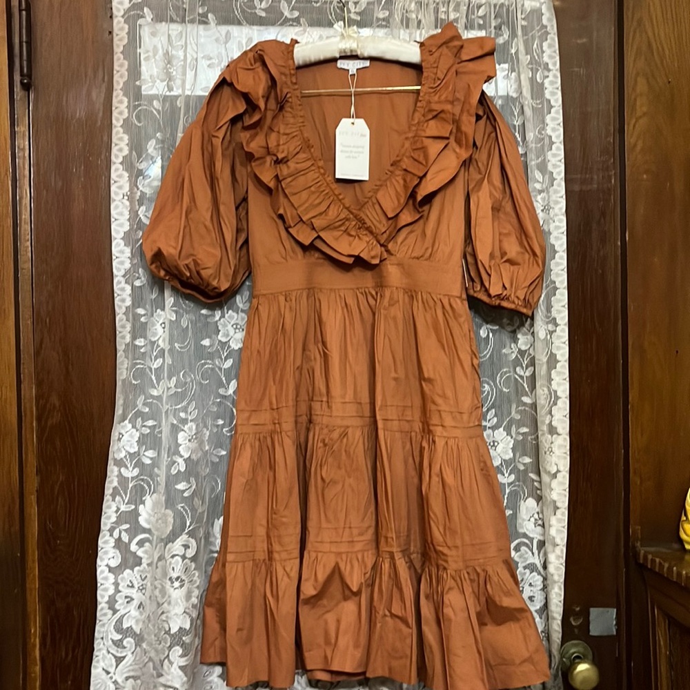 Ivy City Co Ginger Ruffle Midi Dress